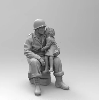 1/35 Obsega Unpainted Smolo Slika Dekle poljubi vojak 19435