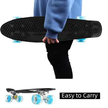 22 Palcev Štiri kolesa Mini Longboard Pastelne Barve Skate Board Utripajoča Luč skateboard z LED Utripa Kolesa Retro Skateboard