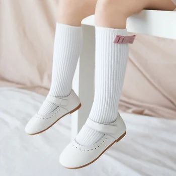 Otroci obleko nogavice malčka zimske nogavice dolgo knee visoke nogavice dekliška otroška jeseni toplih leg ogrevalnike otroci cev nogavice bele bombažne 2pair