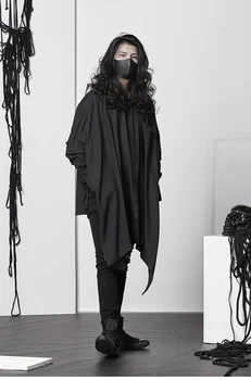 Temno črno srajco osebnost trendy moške svoboden haljo Japonski Yamamoto struktura plašč
