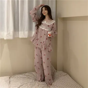 Tujec Kitty Elegantne Ženske Sweet Pižamo Obleke, Dolge Rokave 2020 Novo Jagode Ruffles Moda Sleepwear Svoboden Sveže Dolge Hlače